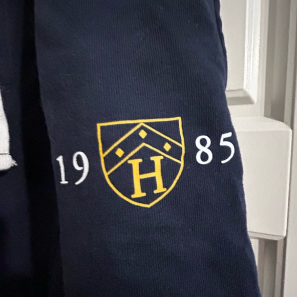 Tommy Hilfiger Sweatshirt and Short Set - Picture 3 of 5